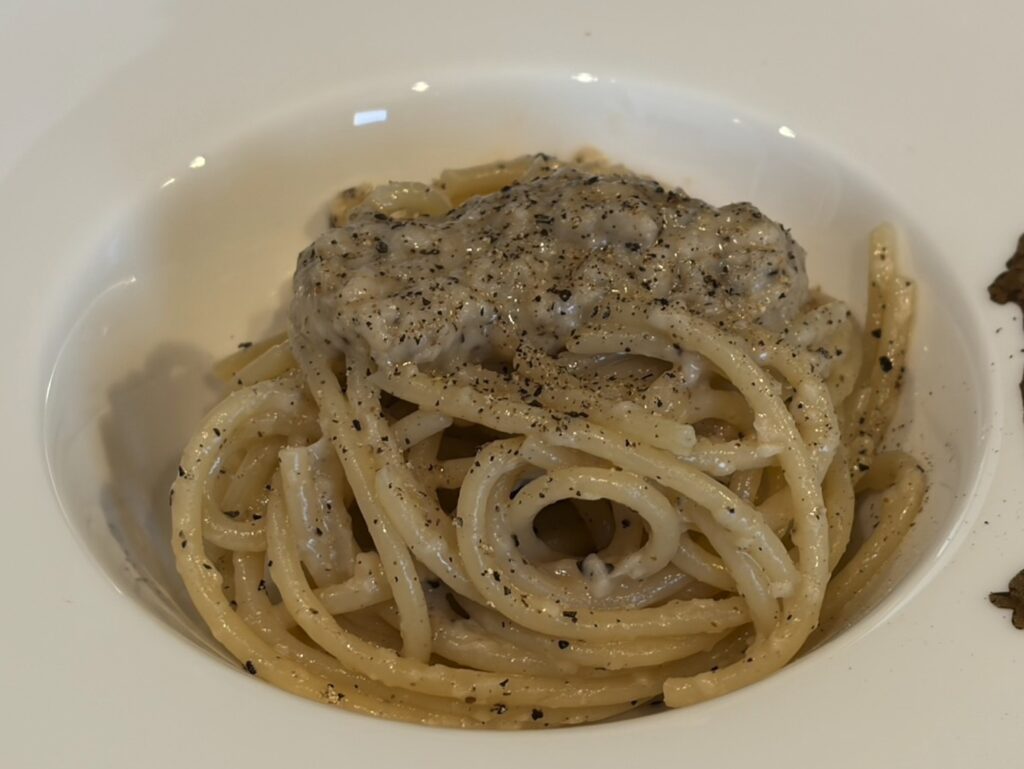 カチョ・エ・ペペのアップの写真