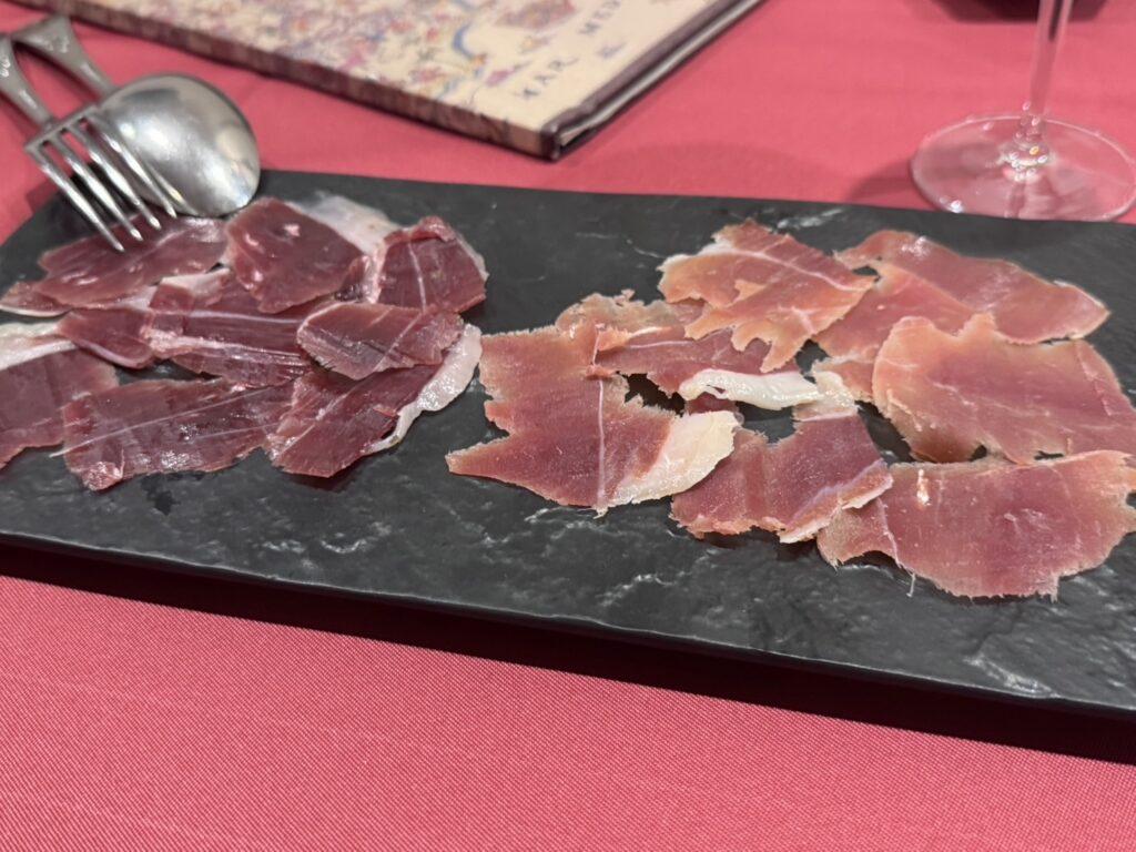 イベリコベジョータとハモンセラーノの盛り合わせ
